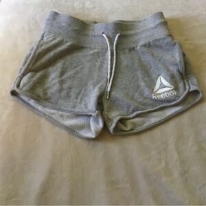 🌺3 for $15 reebok sweat shorts